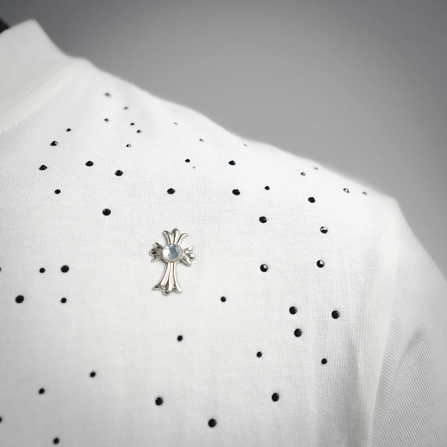 130 Chrome Hearts/ T ， ， “ ”， ， ， ， ， ， ， ， ， ， + ，， ， ， 1x 1 、 ， Oversize ， ， ， ， Retro， 、 ：Black，White Size：XS-L